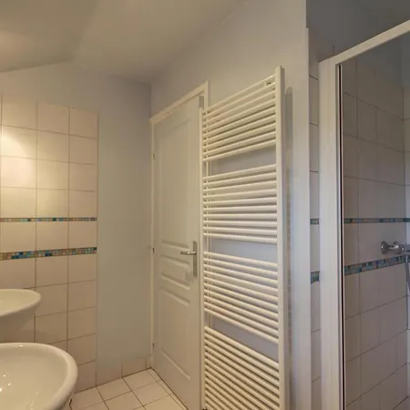 Сasa de vacaciones Renove Avec Terrasse, Parking Et Randonnees Proches - Calme Assure - Fr-1-496-201