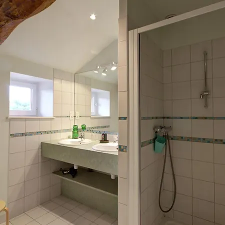 Renove Avec Terrasse, Parking Et Randonnees Proches - Calme Assure - Fr-1-496-201 *