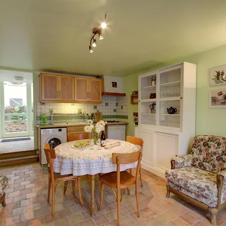 Renove Avec Terrasse, Parking Et Randonnees Proches - Calme Assure - Fr-1-496-201 Semesterbostad